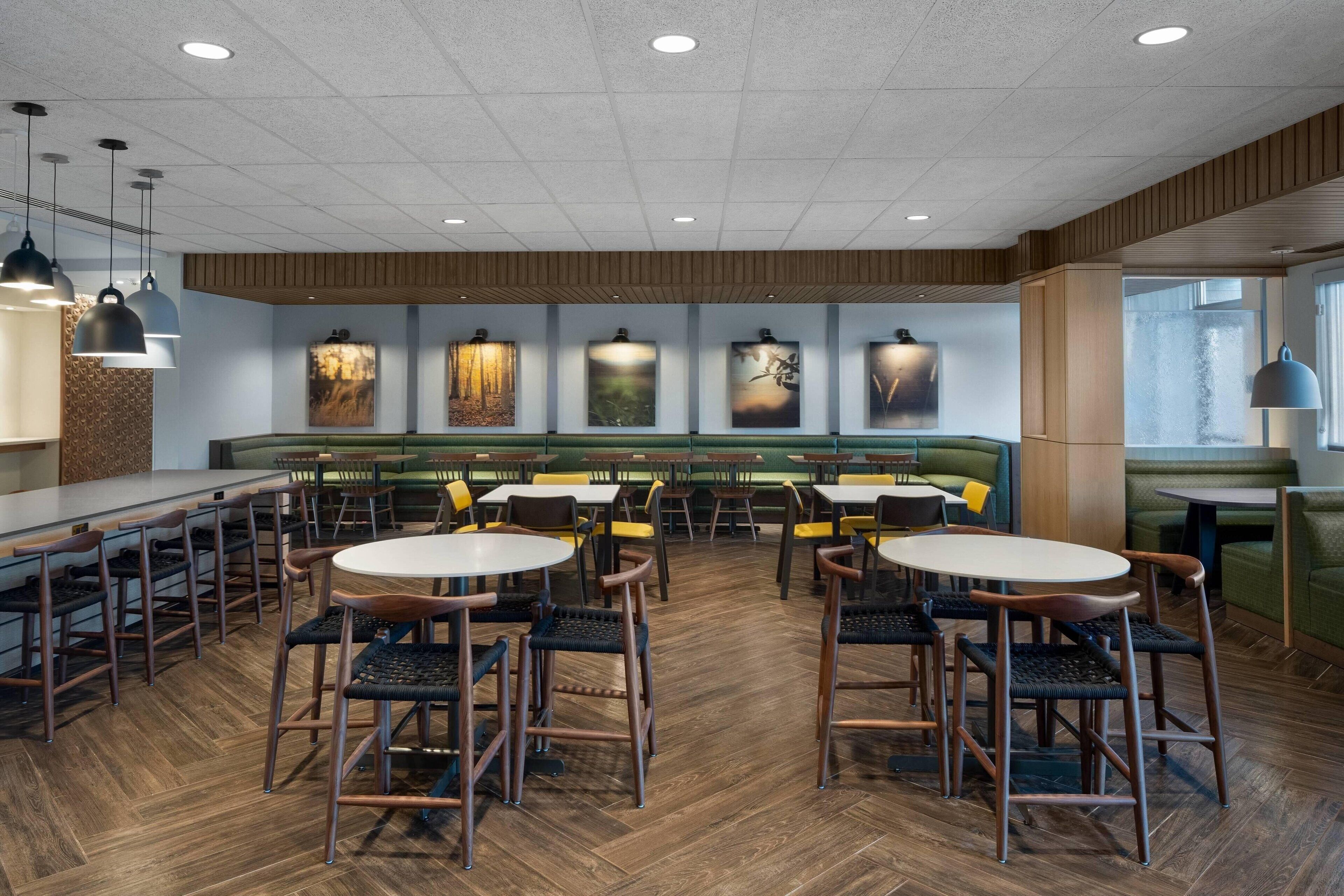 free daily on-the-go breakfast