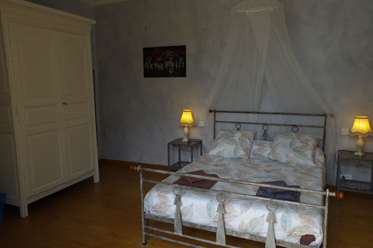 Standard Double Room (Glycine) | 5 bedrooms, down comforters, in-room safe, individually decorated