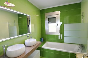 Hair dryer, towels