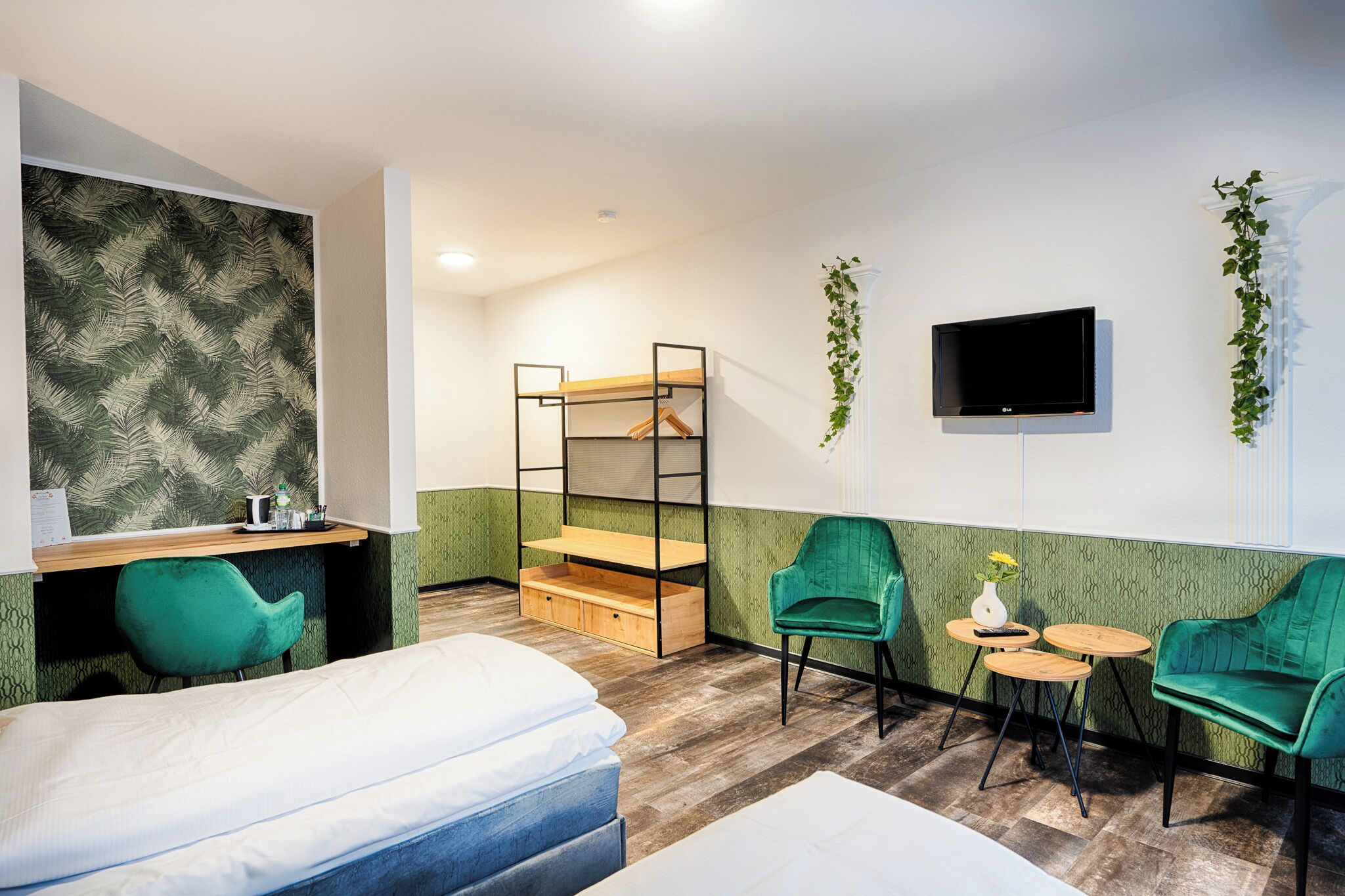 Comfort Twin Room | Desk, blackout drapes, free WiFi, bed sheets