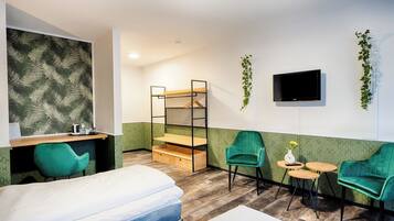 Comfort Twin Room | Desk, blackout drapes, free WiFi, bed sheets