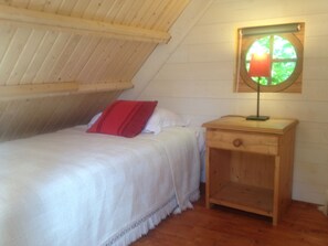 Cottage (Cabane Nordique) | Individually decorated, individually furnished, soundproofing - Roulottes de la Baronnie - Campsite (Saint-Malo)