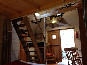 Cottage (Cabane Nordique) | Individually decorated, individually furnished, soundproofing - Roulottes de la Baronnie - Campsite (Saint-Malo)