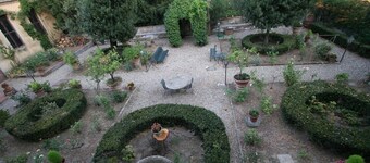 Luxury 17th century villa,6Kms from Florence historic city center!Pool-AC-WiFi