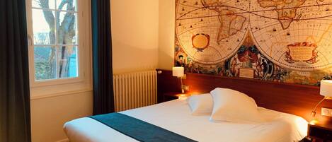 Habitación Confort con 1 cama doble o 2 individuales, 3 habitaciones | Ropa de cama de alta calidad, colchones viscoelásticos, minibar