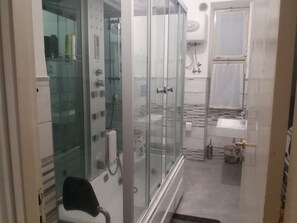 Hair dryer, towels - Stately apartment (Messina)