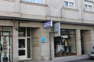 Entrada al alojamiento