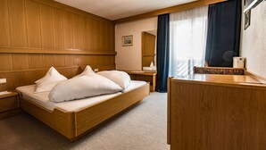 Unclassified image, 5 of 6, button - Hotel Stocker (Curon Venosta)