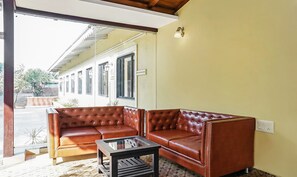 Àrea amb seients del vestíbul