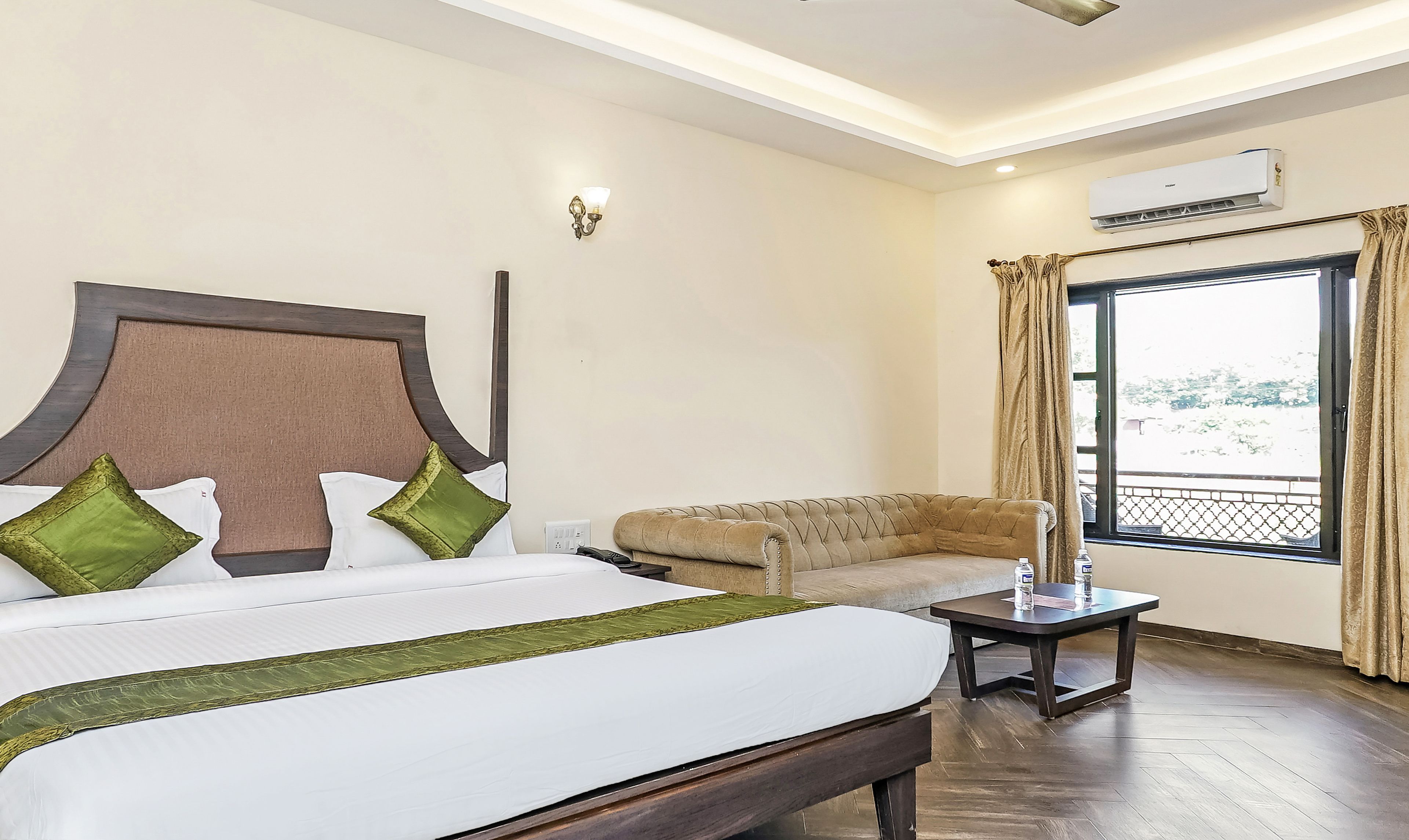 Premium Room, Non Smoking | Iron/ironing board, free WiFi