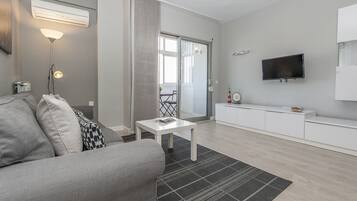 Televisión de pantalla plana