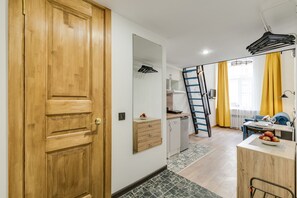 Monolocale comfort | Soggiorno | TV a schermo piatto