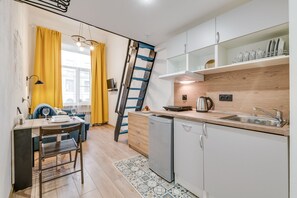 Monolocale comfort | Soggiorno | TV a schermo piatto