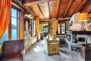 Interior - La Torre Di Porlezza, Porlezza, Italy (Porlezza)