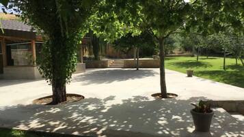 Deluxe Villa, Multiple Beds, Non Smoking | Terrace/patio