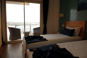 Familien-Vierbettzimmer, 2 Schlafzimmer, barrierefrei | Ausblick vom Zimmer