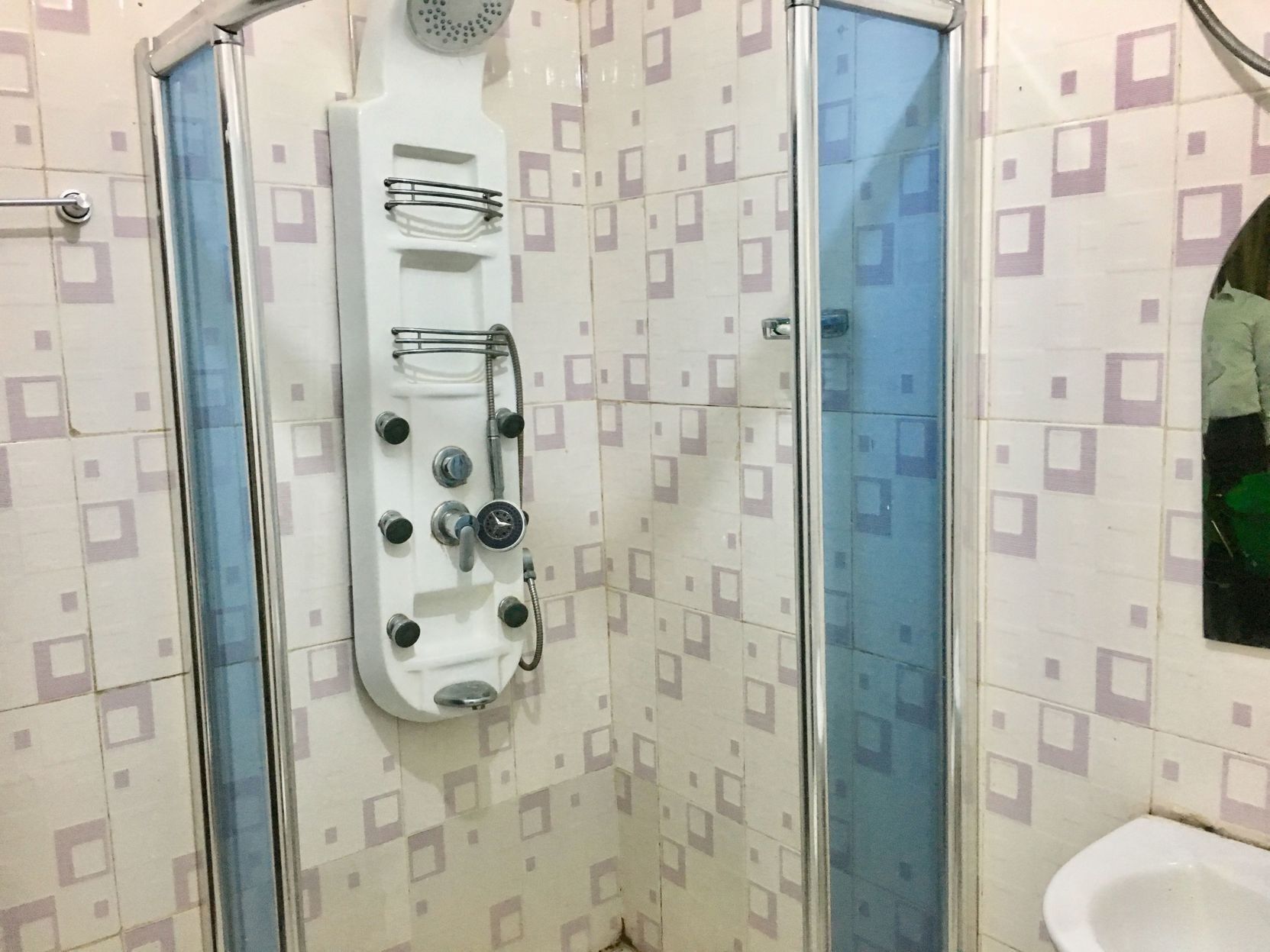 Bathroom | Shower, rainfall showerhead, free toiletries, towels