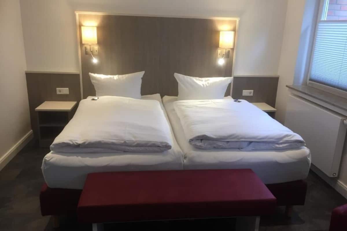 superior double room, 1 double bed | 1 bedroom, hypo-allergenic bedding, in-room safe, desk
