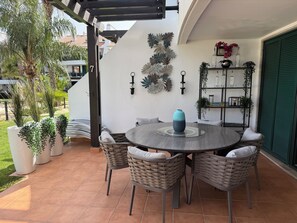 Outdoor dining - Luxury, spacious, two bedroom apartment on the Vill Sol Golf & Spa Resort (Quarteria)