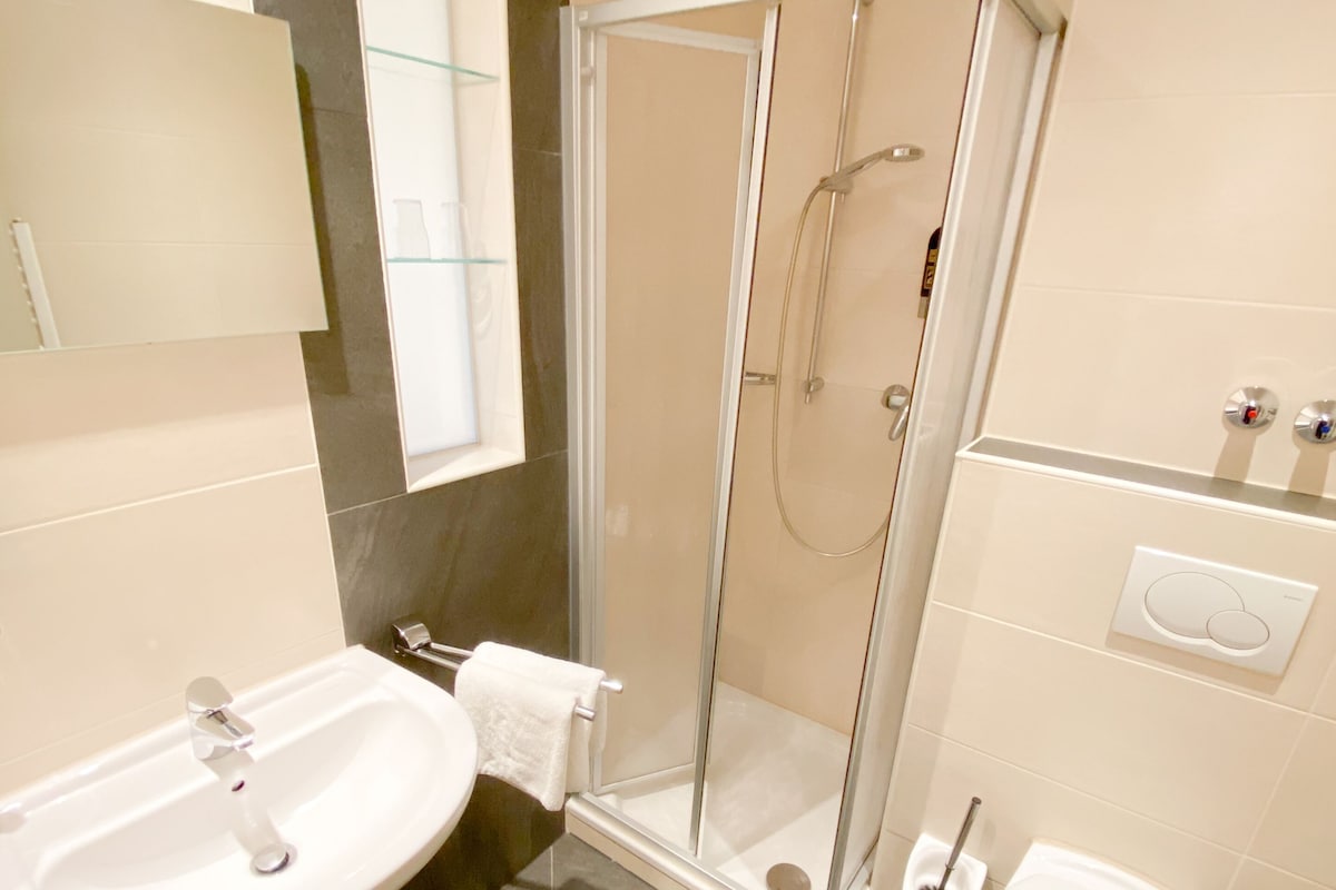 Bathroom | Hair dryer, towels, soap, shampoo
