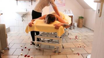 Sauna, steam room, body treatments, hot stone massages, body wraps