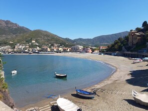 Beach - 2 zulin levanto farm with terrace 2- 4 to 7 people 011017-AGR-0025 (Levanto)