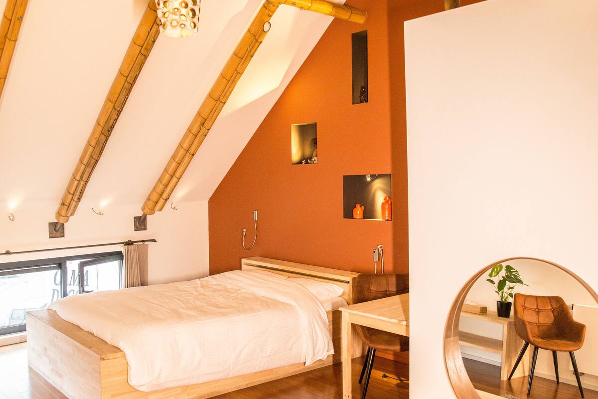 Deluxe Double Room, Sauna | Desk, iron/ironing board (on request), WiFi (free), bed sheets