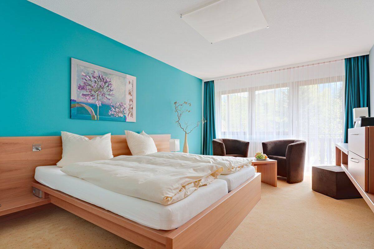Desk, rollaway beds, free WiFi, bed sheets
