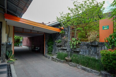 瑞德多兹酒店 @ 帕兰特利提斯街