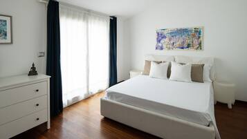 3 chambres, fer et planche à repasser, Wi-Fi