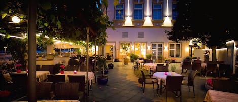 Front of property – evening/night