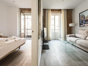 2 camere, ferro/asse da stiro, accesso a Internet, lenzuola
