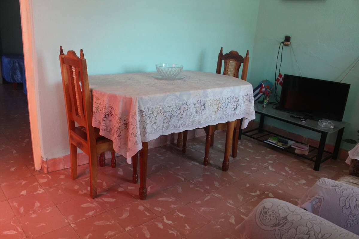 Comfort-værelse til 3 personer - flere senge | Stue