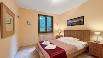 4 chambres, fer et planche Ă repasser, Wi-Fi, draps fournis