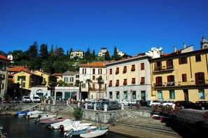 Onsite parking, car required - Clubhouse, Menaggio, Italy (Menaggio)