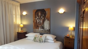 1 bedroom, in-room safe, iron/ironing board, WiFi