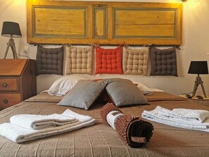 Individually decorated, individually furnished, desk, laptop workspace