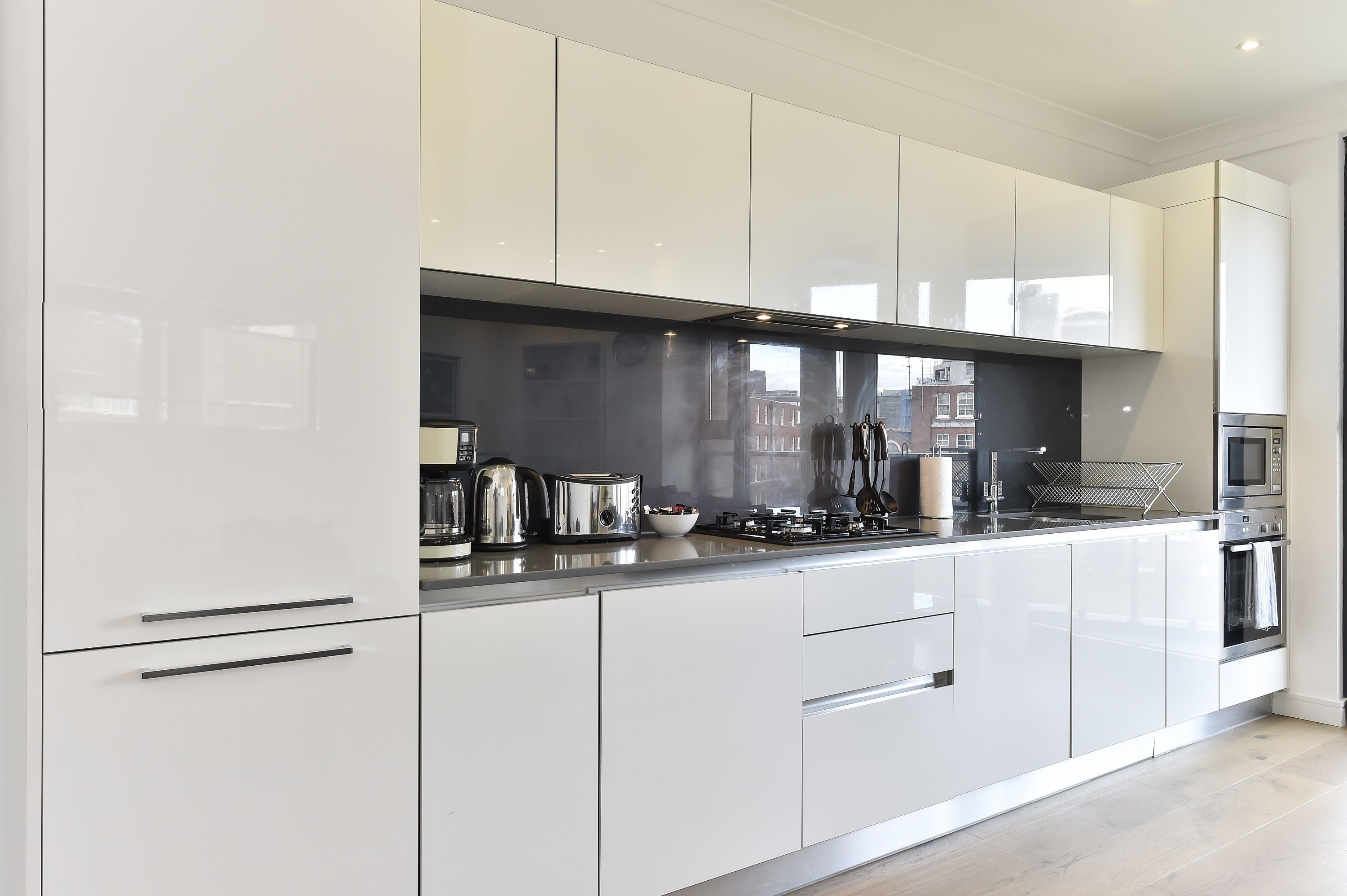 Apartamento, 2 habitaciones | Cocina privada | Frigorífico grande, microondas, horno y placa de cocina