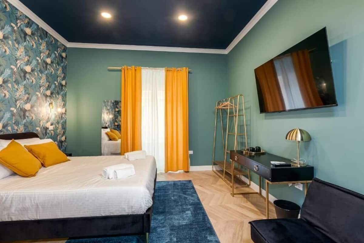 Junior Room