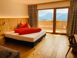 In-room safe, desk, blackout drapes, soundproofing