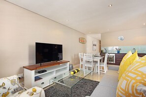 Apartment (1 Bedroom) | Interior - Eden on the Bay 125 (Cape Town)