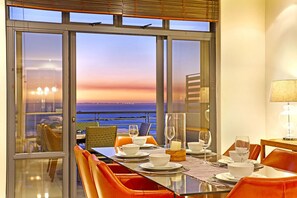 Interior - Eden on the Bay 277 (Cape Town)