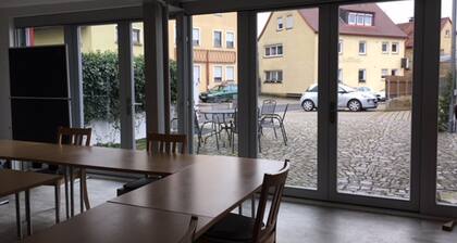 RotHweinHotel