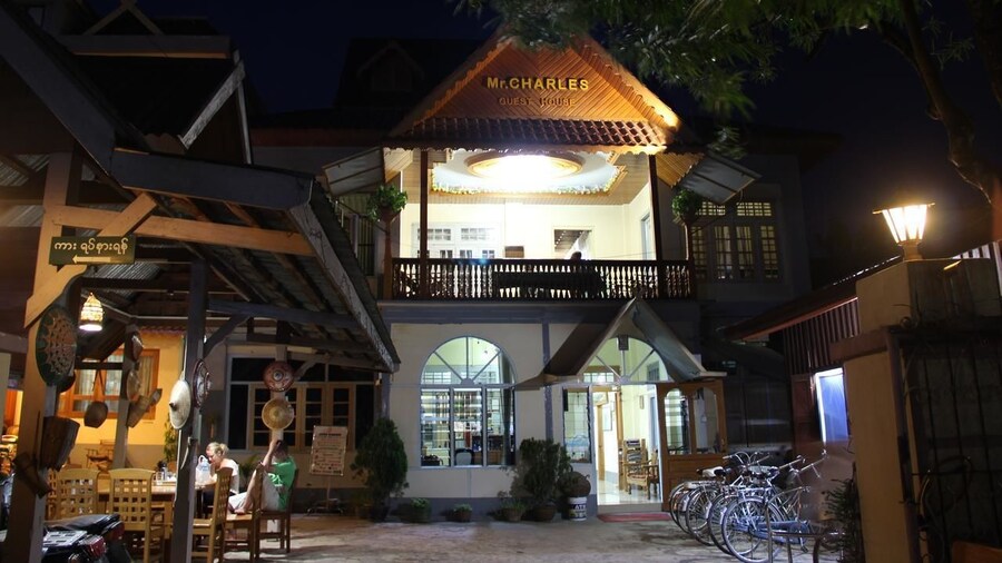 Mr. Charles Guest House - Hostel