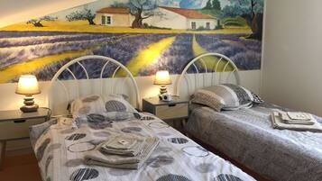 Chambre Double | Décoration personnalisée, ameublement personnalisé