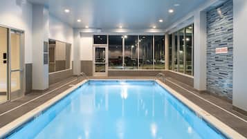 Una piscina techada