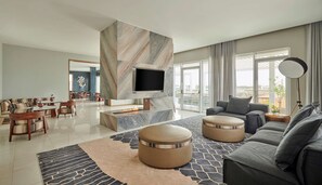 3 bar/lounge, salone nella hall