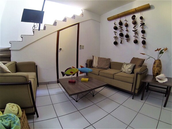 ルーム ベッド (複数台) 禁煙 | リビング エリア