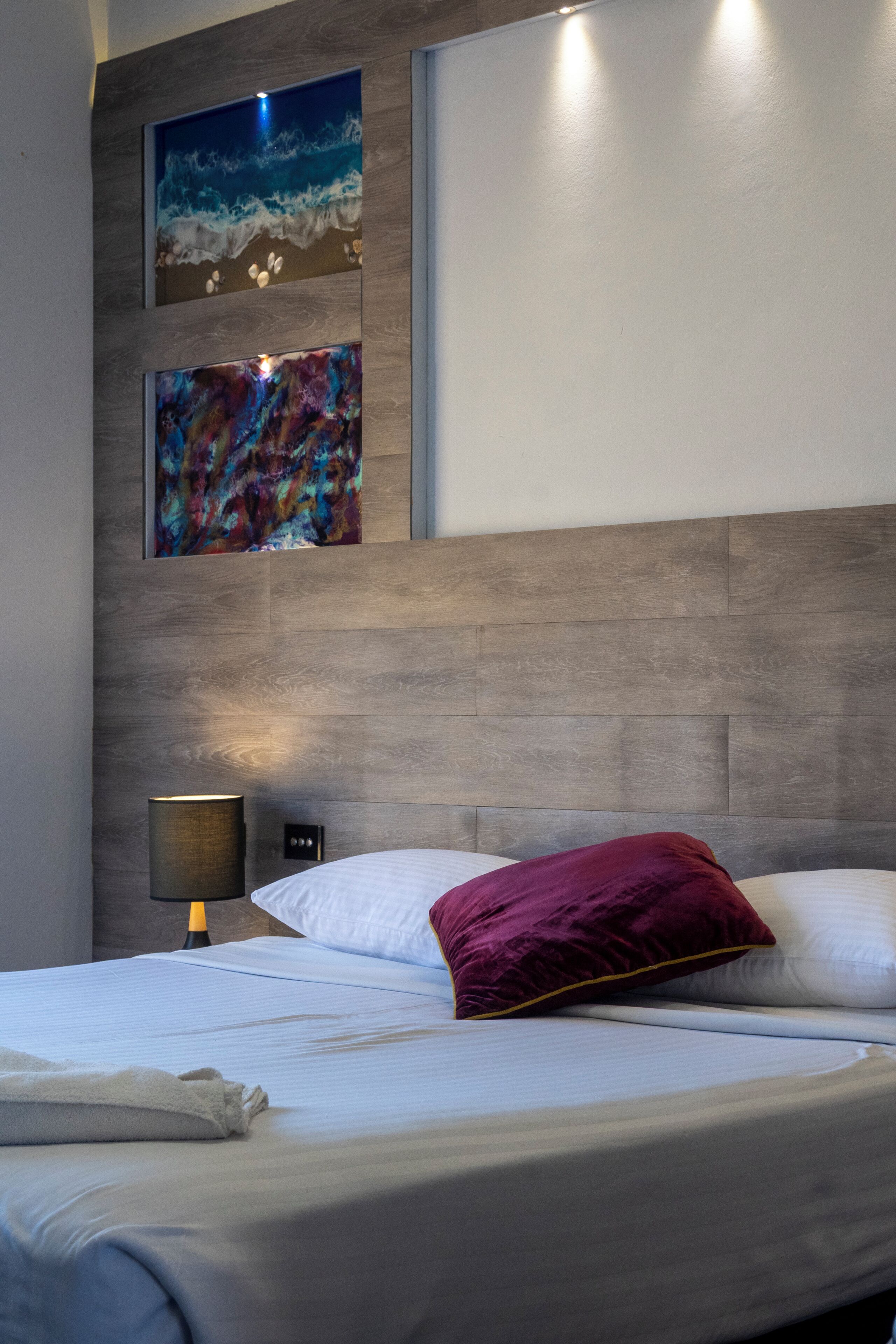 Deluxe Queen Room | Premium bedding, desk, blackout drapes, free WiFi