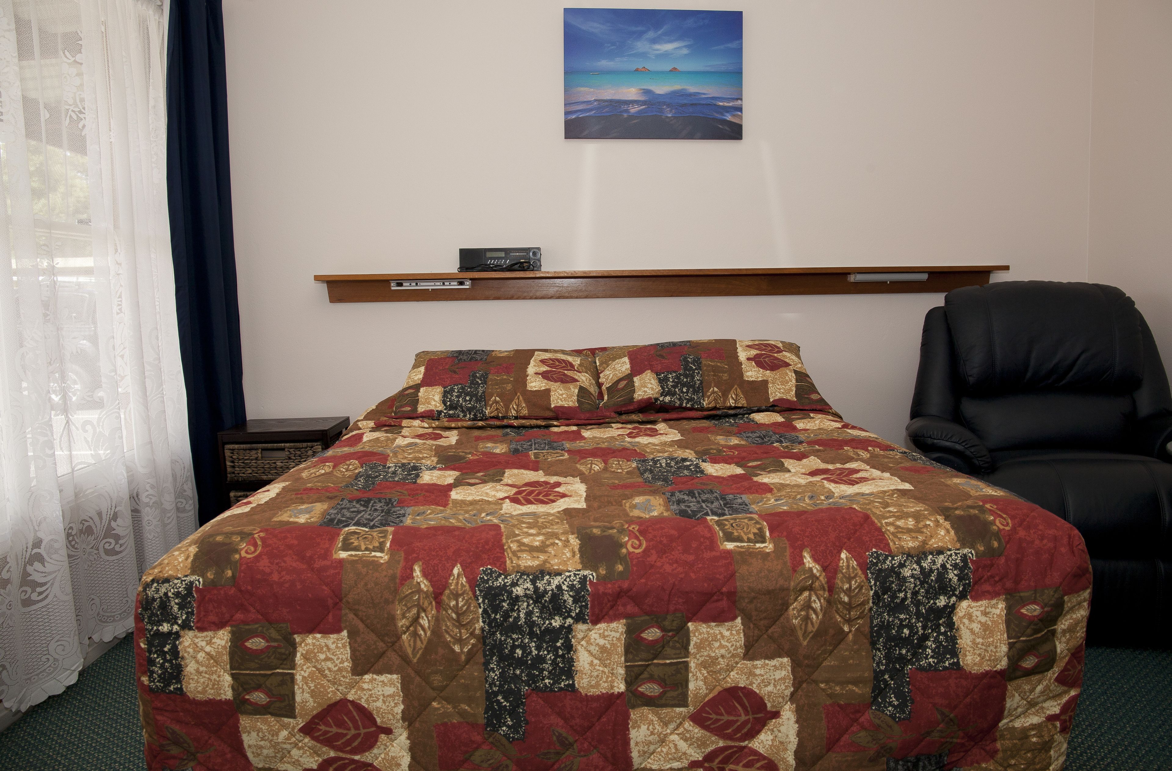 Economy Double Room | Premium bedding, desk, blackout drapes, free WiFi